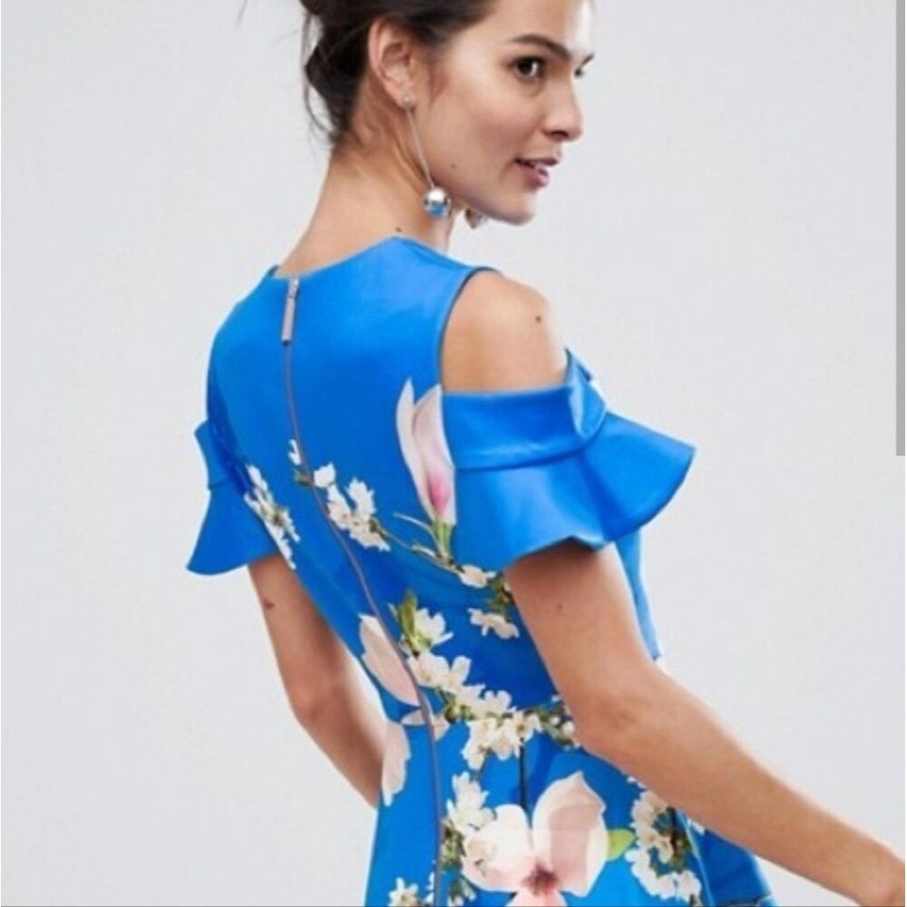 🍒NWT🍒 TED BAKER HARMONY COLD SHOULDER DRESS